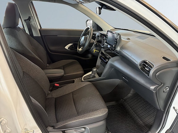 Toyota Yaris Cross 10 of 19