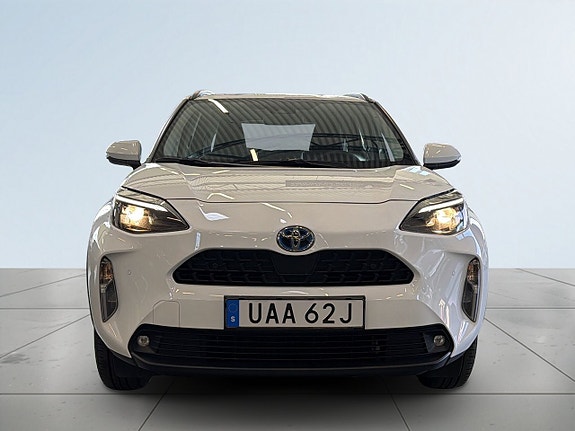 Toyota Yaris Cross 2 of 19