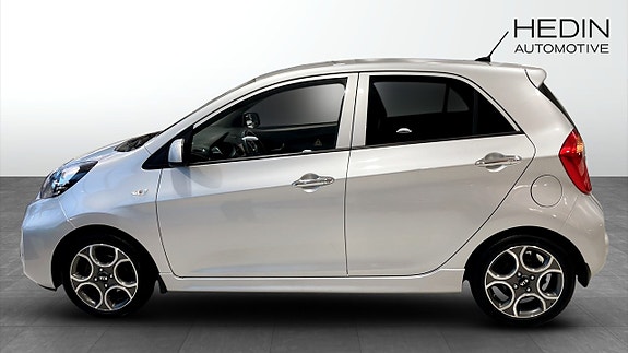 Kia Picanto 6 of 9
