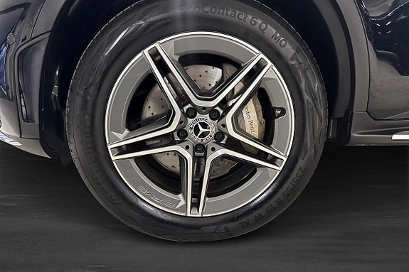 Mercedes-Benz GLC300 e 25 of 26