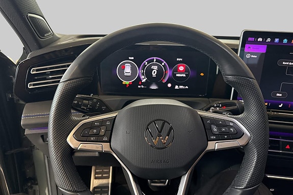 Volkswagen Tiguan 10 of 21