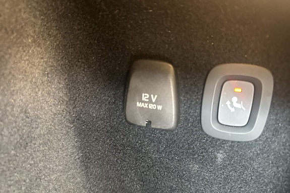 Volvo V60 28 of 30