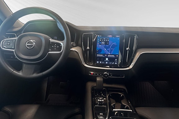 Volvo V60 9 of 30