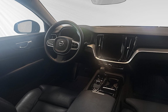 Volvo V60 10 of 30