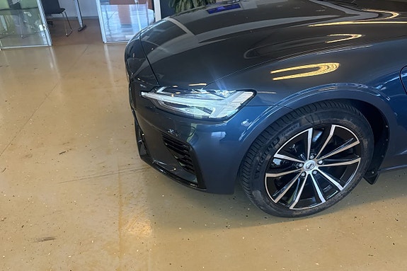 Volvo V60 23 of 30