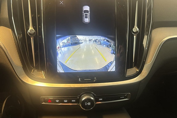 Volvo V60 19 of 30