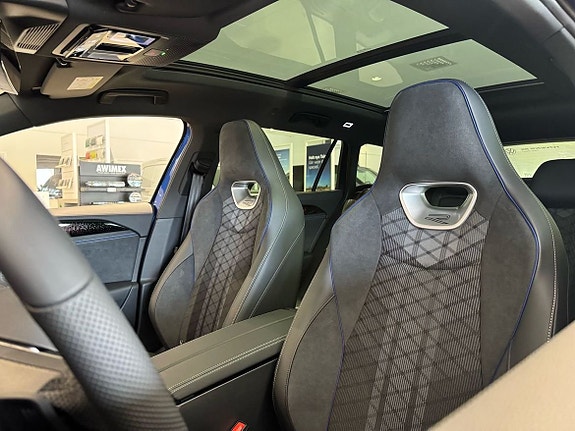 Volkswagen Passat 15 of 27