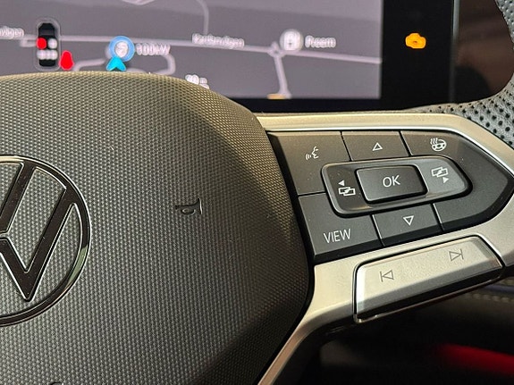 Volkswagen Passat 22 of 27