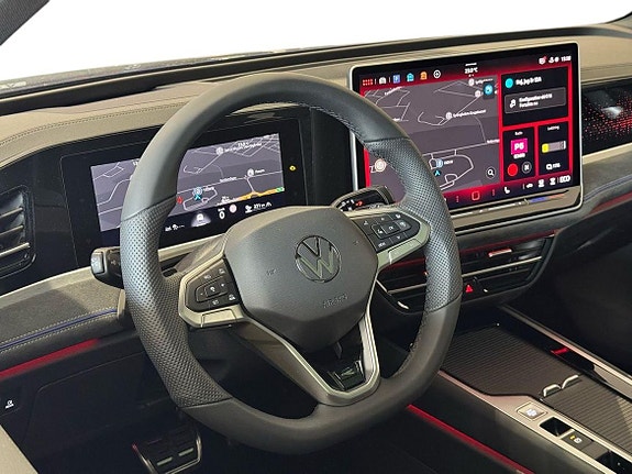 Volkswagen Passat 11 of 27