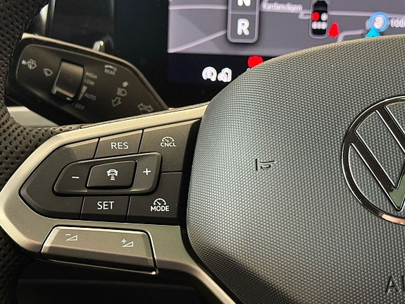 Volkswagen Passat 21 of 27