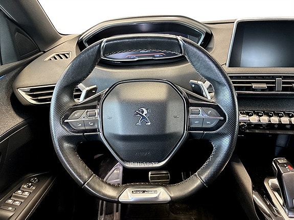 Peugeot 3008 7 of 15