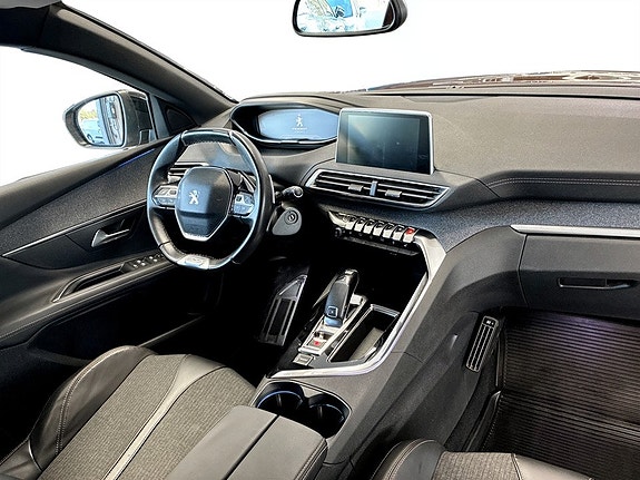 Peugeot 3008 11 of 15