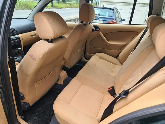 Skoda Octavia 10 of 12