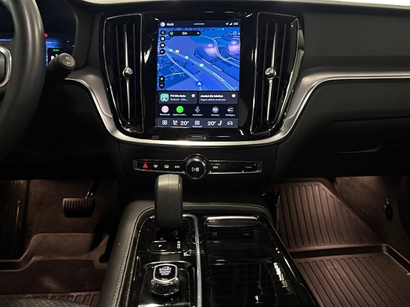 Volvo V60 15 of 25