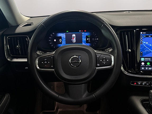 Volvo V60 14 of 25
