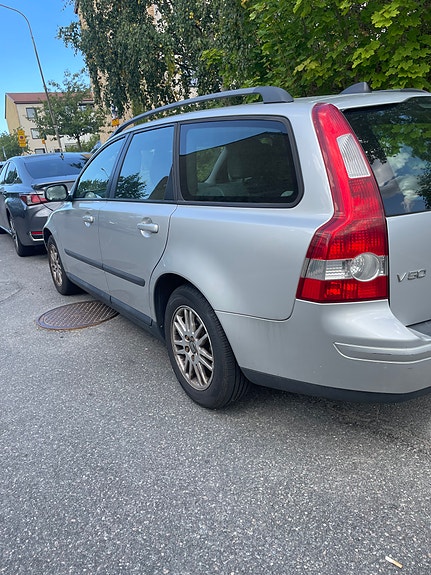 Volvo V50 4 of 7