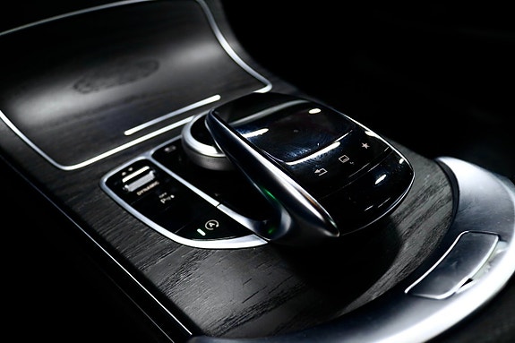 Mercedes-Benz C220 22 of 28