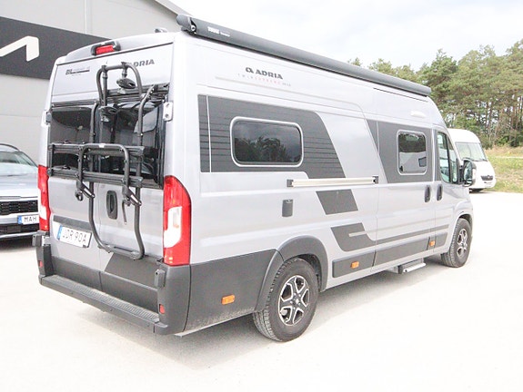 Adria Twin 640SLB "fullutrustad i nyskick" 3 of 13