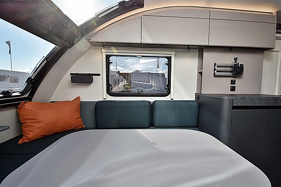 Adria 391 LH Action Sport, Långbäddar 8 of 26