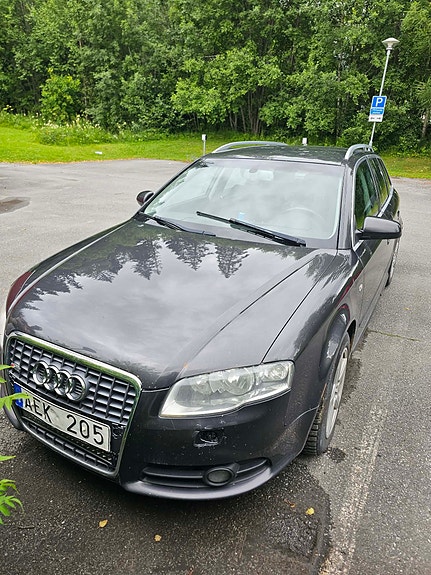 Audi A4 2 of 6