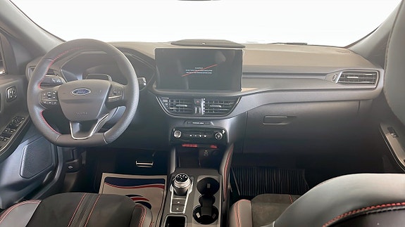 Ford Kuga 4 of 10