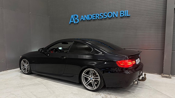 BMW 335i 7 of 28