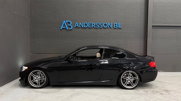 BMW 335i 6 of 28