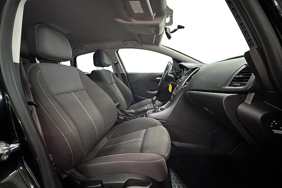 Opel Astra 11 of 12