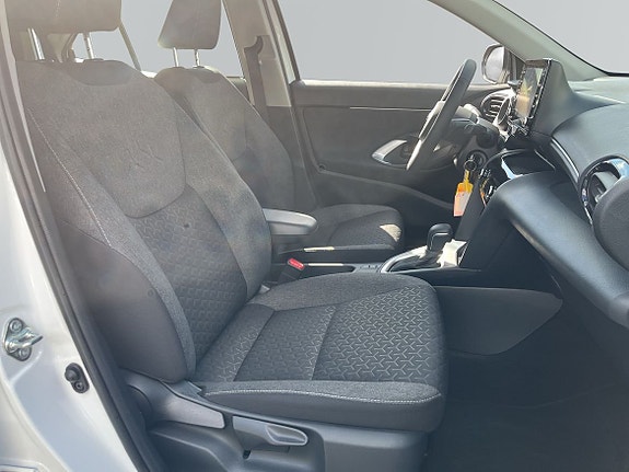 Toyota Yaris Cross 7 of 11