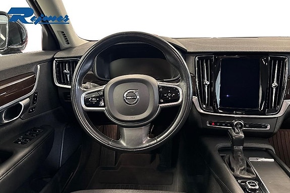 Volvo V90 12 of 20