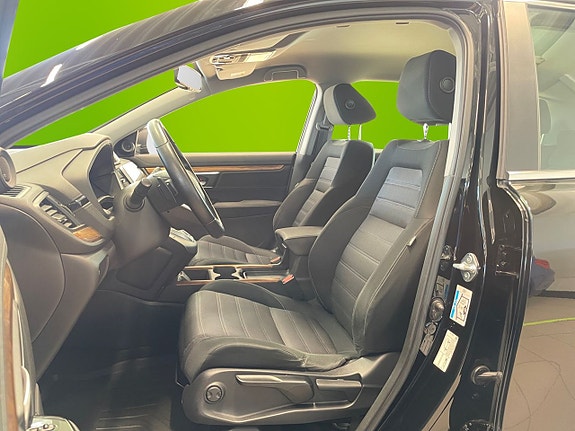 Honda CR-V 9 of 18