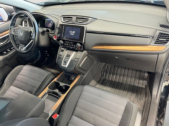 Honda CR-V 12 of 18