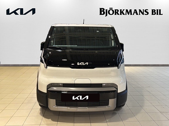 Kia PV5 2 of 17