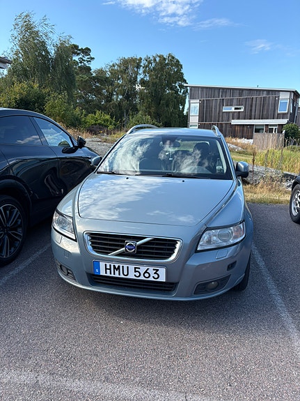 Volvo V50 2 of 4