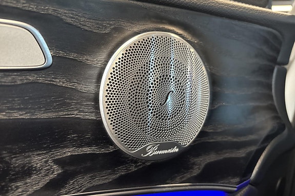 Mercedes-Benz E300 17 of 25