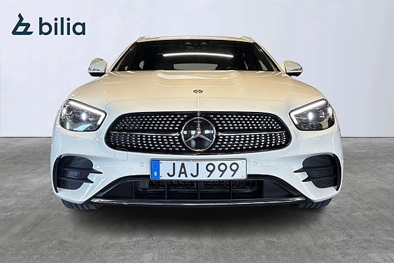 Mercedes-Benz E300 14 of 25