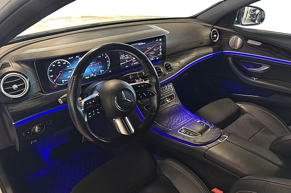 Mercedes-Benz E300 7 of 25