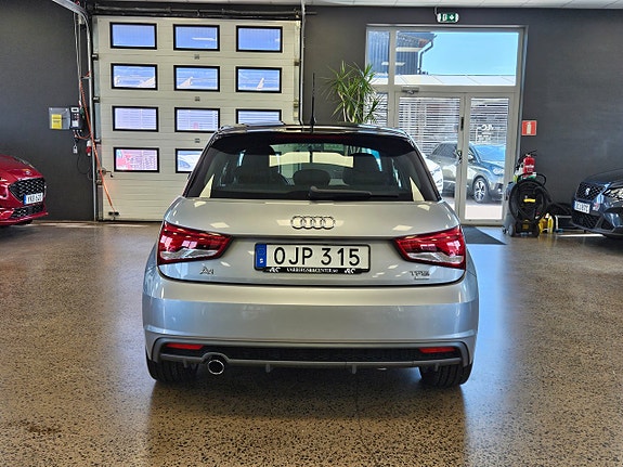 Audi A1 5 of 18
