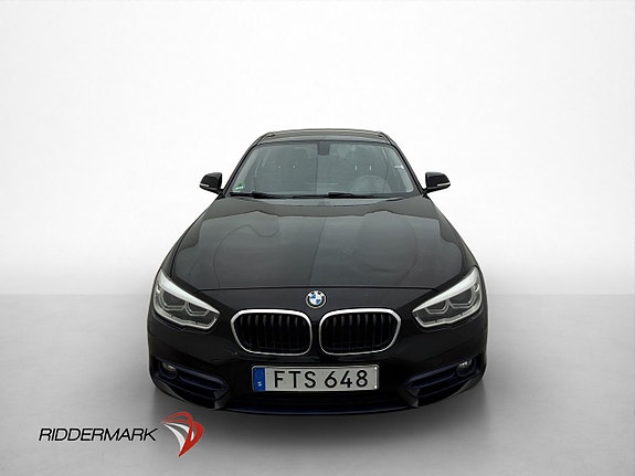 BMW 125i 4 of 30