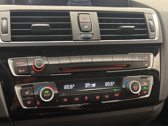 BMW 125i 24 of 30