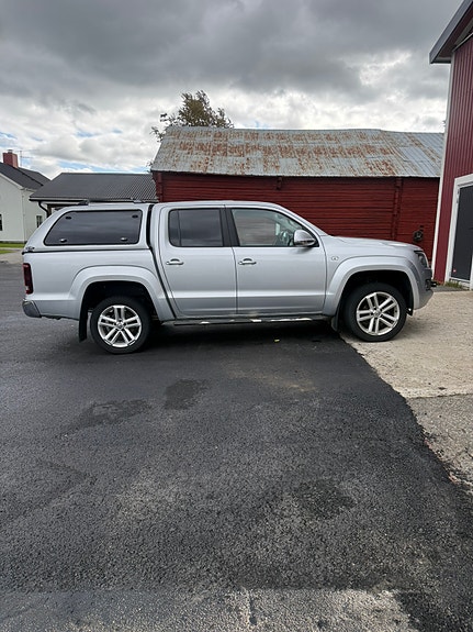 Volkswagen Amarok 4 of 8