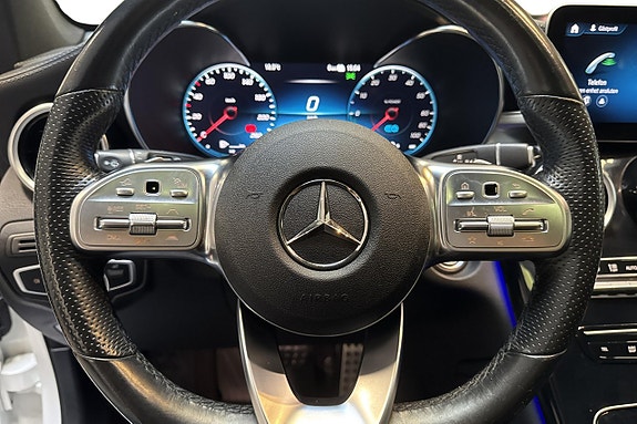 Mercedes-Benz GLC300 de 8 of 19