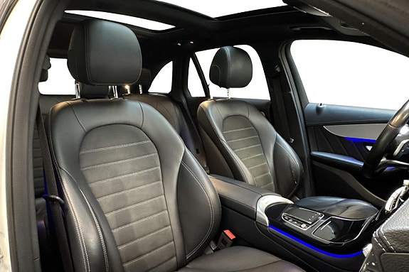 Mercedes-Benz GLC300 de 14 of 19