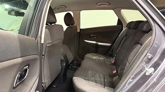 Kia Ceed 14 of 17