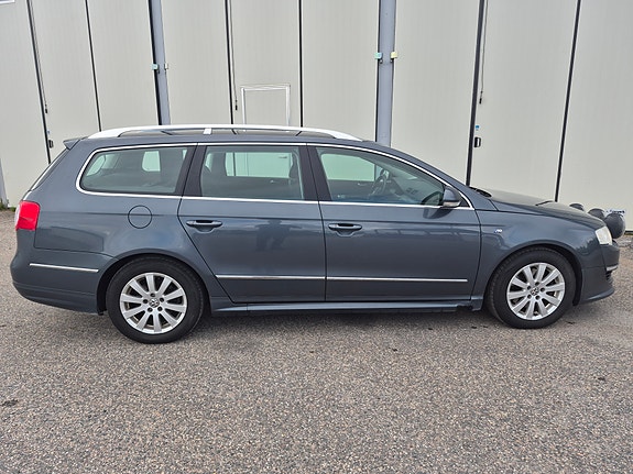 Volkswagen Passat 4 of 4