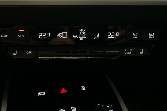 Audi Q4 e-tron 16 of 23
