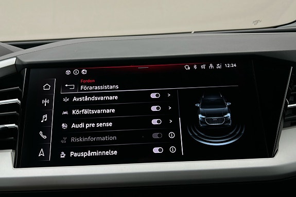 Audi Q4 e-tron 19 of 23