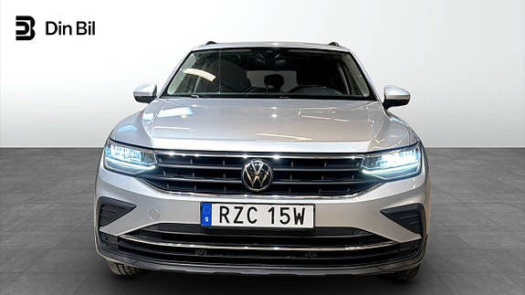 Volkswagen Tiguan 4 of 22