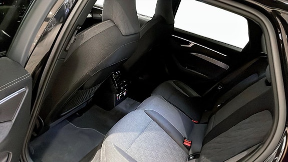 Audi A6 11 of 13