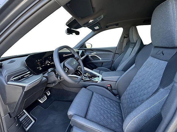 Audi Q5 9 of 15